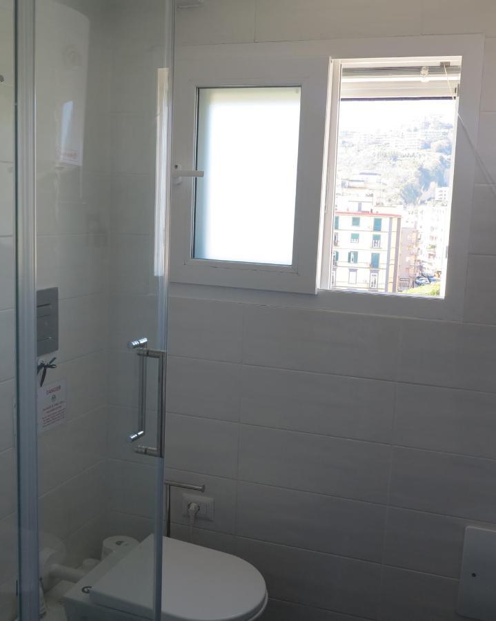 Bonbonniere in Chiaia district Appartement Napels Buitenkant foto