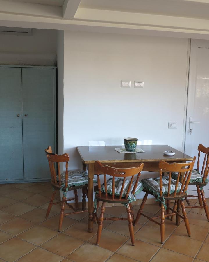 Bonbonniere in Chiaia district Appartement Napels Buitenkant foto