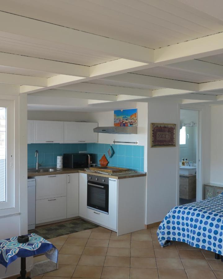 Bonbonniere in Chiaia district Appartement Napels Buitenkant foto